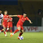 Tin Vui Cho Becamex TP HCM: HLV Ueno Tiết Lộ Tiến Độ Hồi Phục Của Bùi Vĩ Hào Và Minh Khoa 1