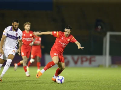 Tin Vui Cho Becamex TP HCM: HLV Ueno Tiết Lộ Tiến Độ Hồi Phục Của Bùi Vĩ Hào Và Minh Khoa