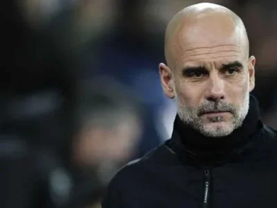 Pep Guardiola ‘tố’ Man City tự đánh mất ngôi vương: ‘Chúng tôi bỏ lỡ quá nhiều cơ hội’