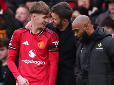 Gây bão! Con trai Darren Fletcher lập tức nhận ‘mưa lời khen’ chỉ sau 6 phút ra mắt MU