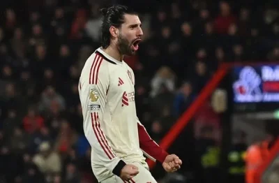 Szoboszlai 'bùng nổ' ghi bàn đẳng cấp, Liverpool vẫn thua ngược sốc Bournemouth 1